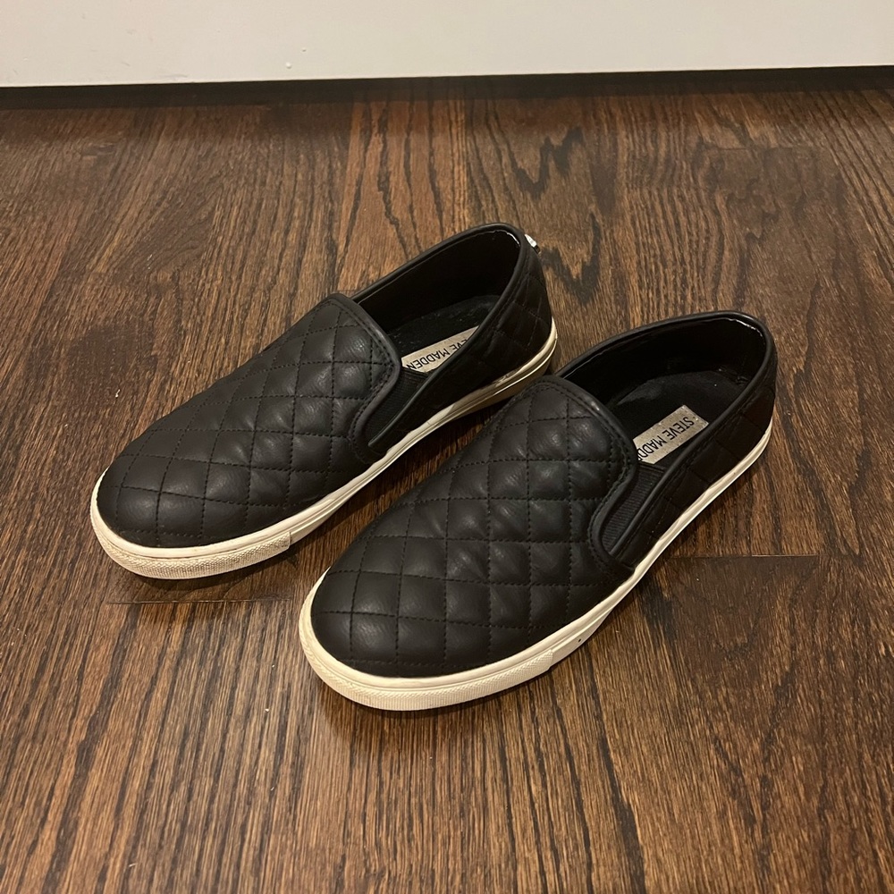 Steve Madden Slip-ons Women’s Size 7